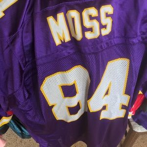 All sizes in pictures only have 1 of each